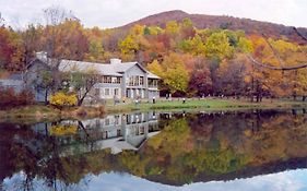 Peaks Of Otter Lodge